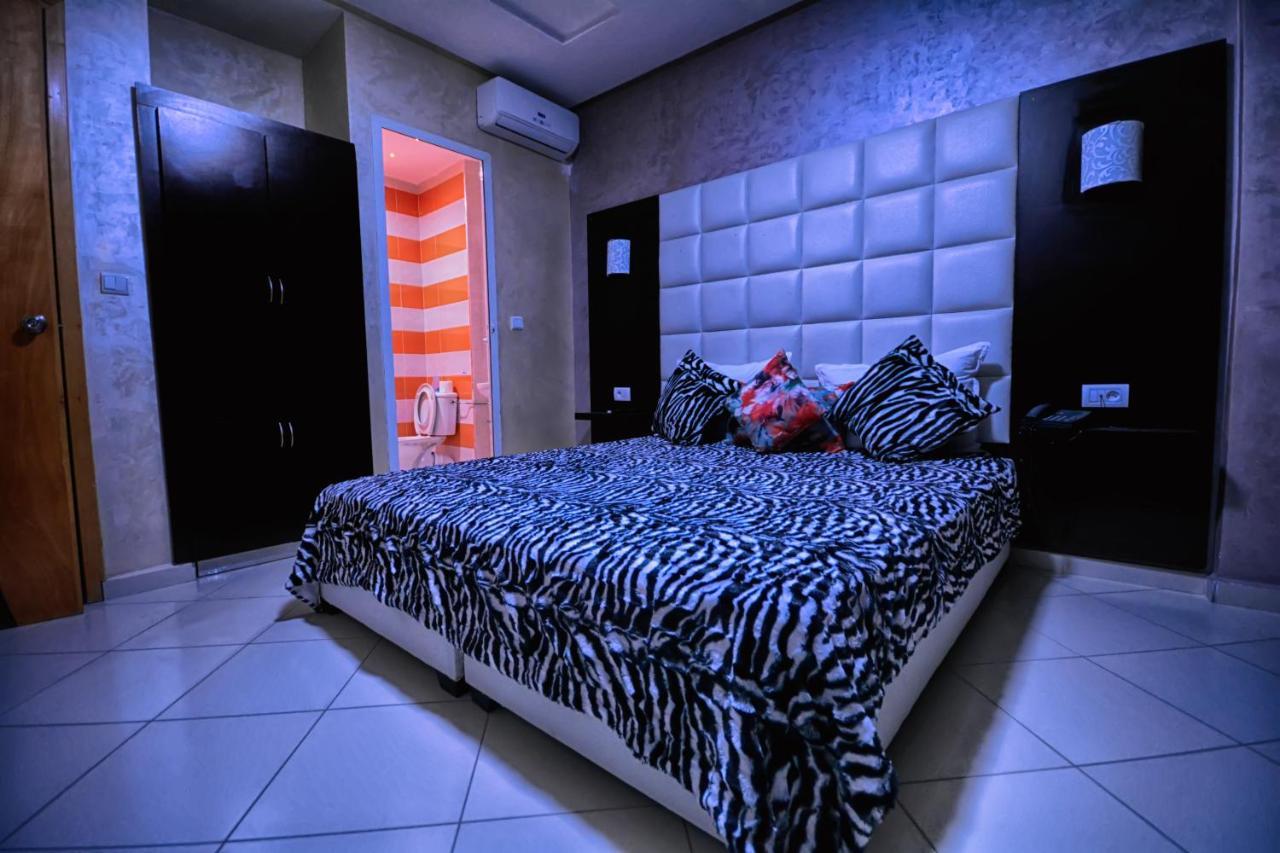 Hotel Vents Des Iles เอสเซาอิรา ภายนอก รูปภาพ